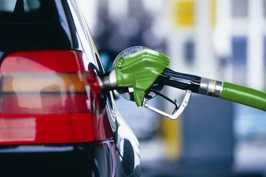 Как сэкономить на бензине: 10 работающих способов